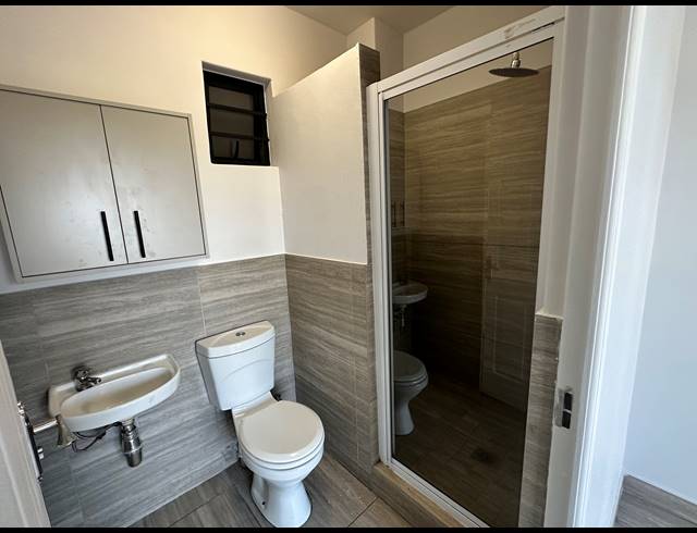 2 BEDROOM APARTMENT FOR SALE IN PARKLANDS NORTH